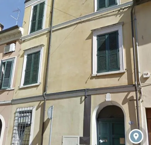 Apollinare رافيننا