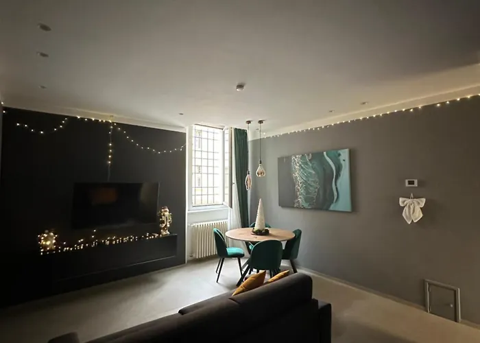 Apollinare Lejlighed *